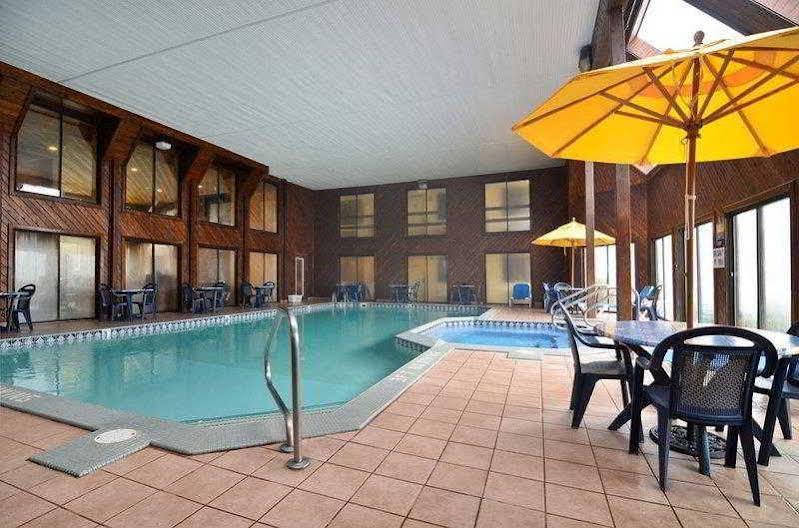 Best Western Plus Dockside Waterfront Inn Mackinaw City Luaran gambar