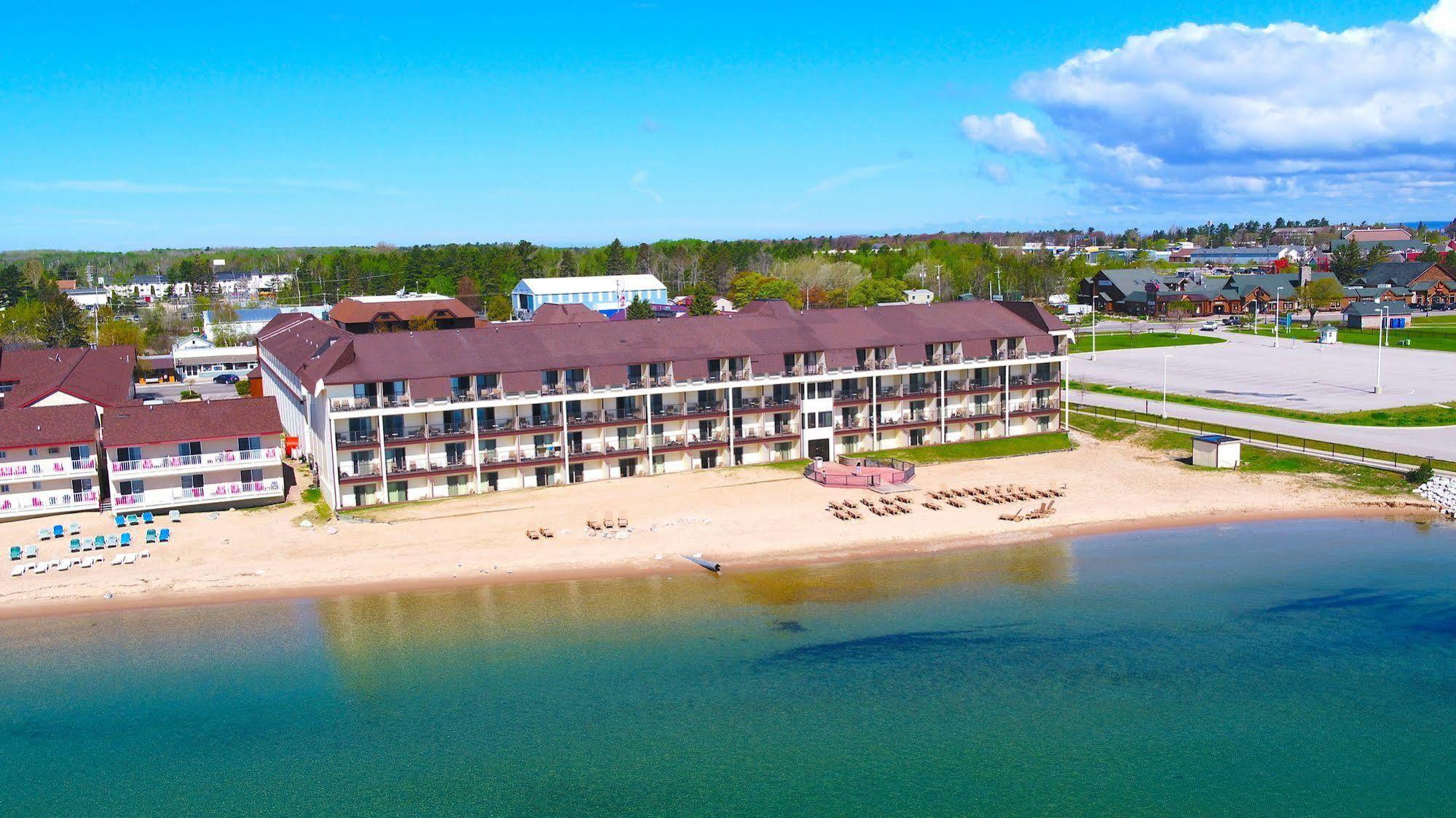 Best Western Plus Dockside Waterfront Inn Mackinaw City Luaran gambar