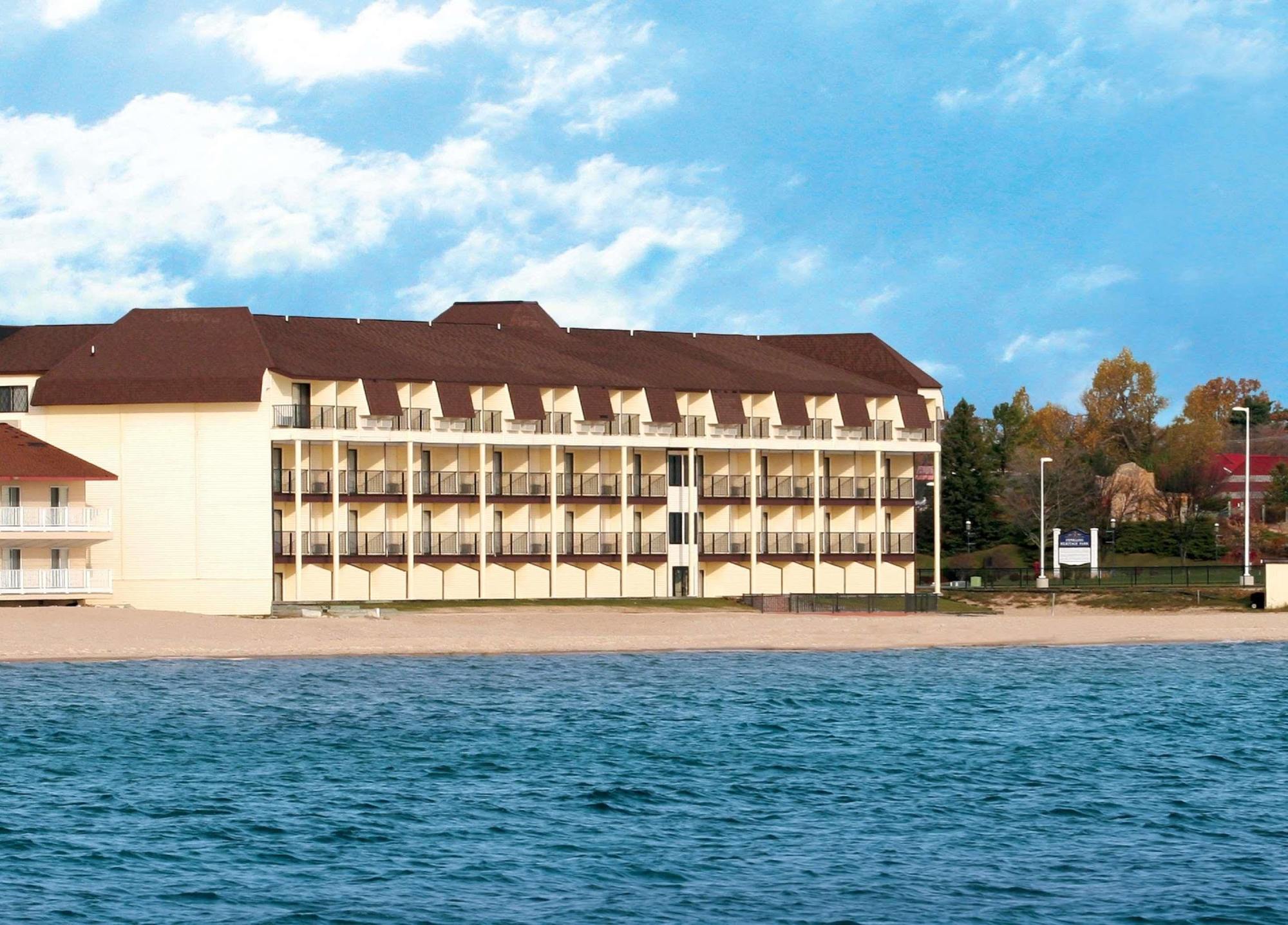 Best Western Plus Dockside Waterfront Inn Mackinaw City Luaran gambar